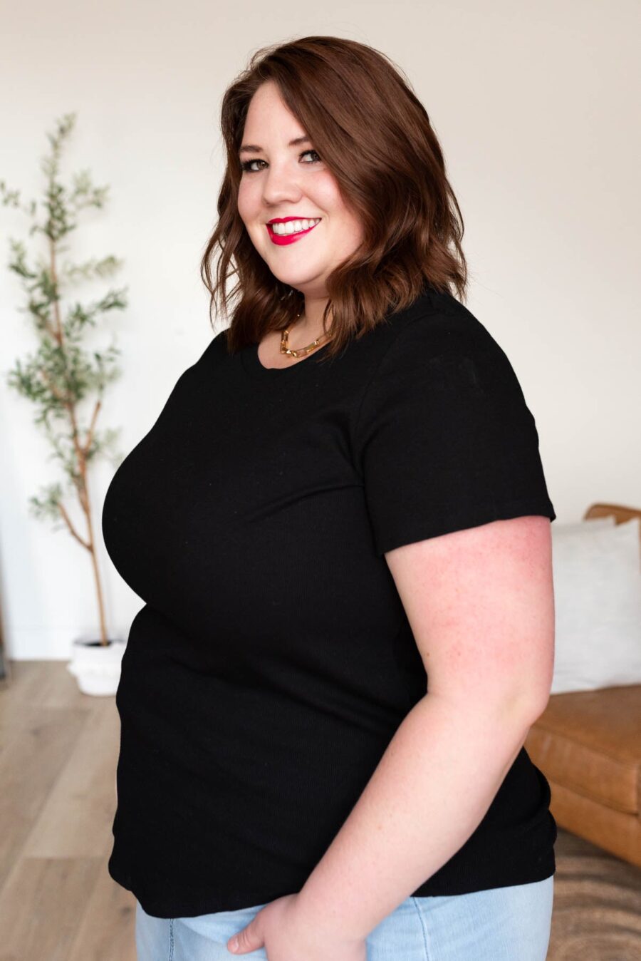 Ari Black Ribbed Top