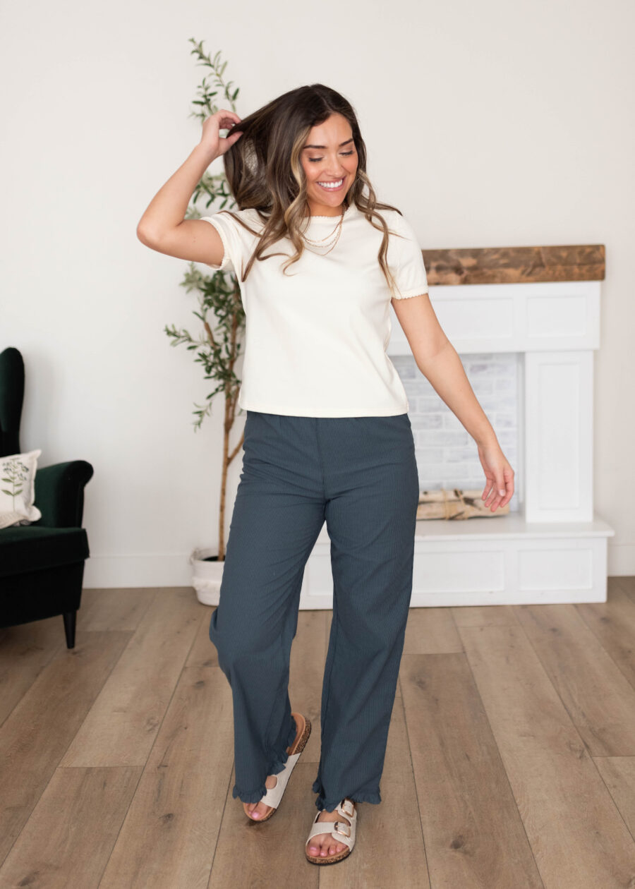 BeatriceNavyStripedPants_DSC9012_31231ebb-2bf6-4094-9c79-442f3446b98b.jpg Blaire Cream Scallop Top