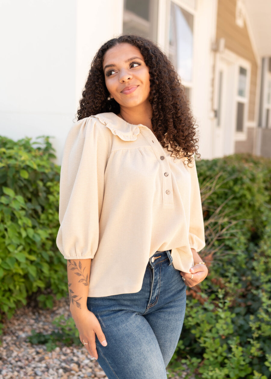 Brooklyn Natural Collared Top