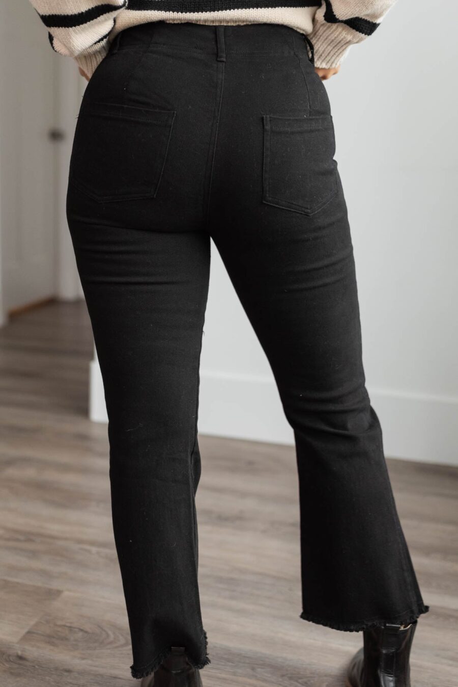 OdetteBlackHighRisePants_DSC7335.jpg Odette Black High Rise Pants
